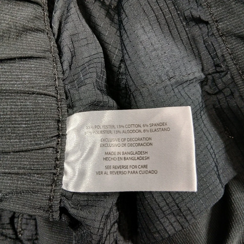 Banana Republic Men's Tech Shorts Size 38 Black Textured Performance Casual‎ EUC